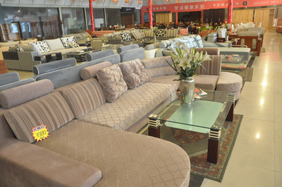 北海市好百年家私廣場店面重裝,平價銷售!機不可失!-廣告區(qū)-北海365網(wǎng)(beihai365.com)